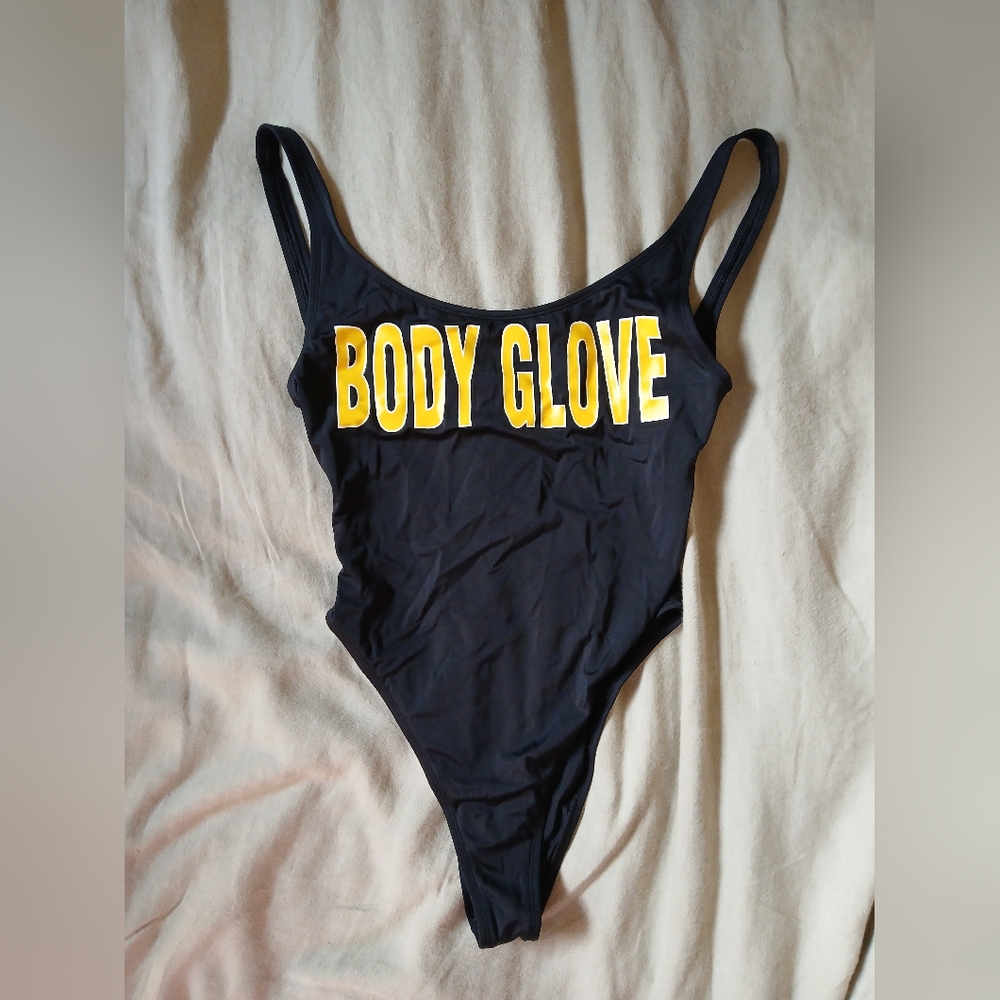 Body Glove Women's Black One Piece Swimsuit